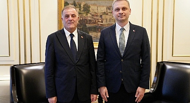 AK Parti Nevşehir Belediye Başkan Adayı Dr. Mehmet Savran, Enderun Eğitim Vakfı ve Eğitime Destek Platformu yöneticileri ile bir araya geldi